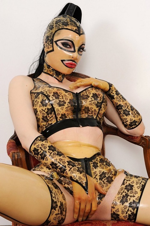 Latex Lucy In Sexy Rubber And Heels